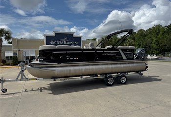 2023 Starcraft SLS 3 Black Boat
